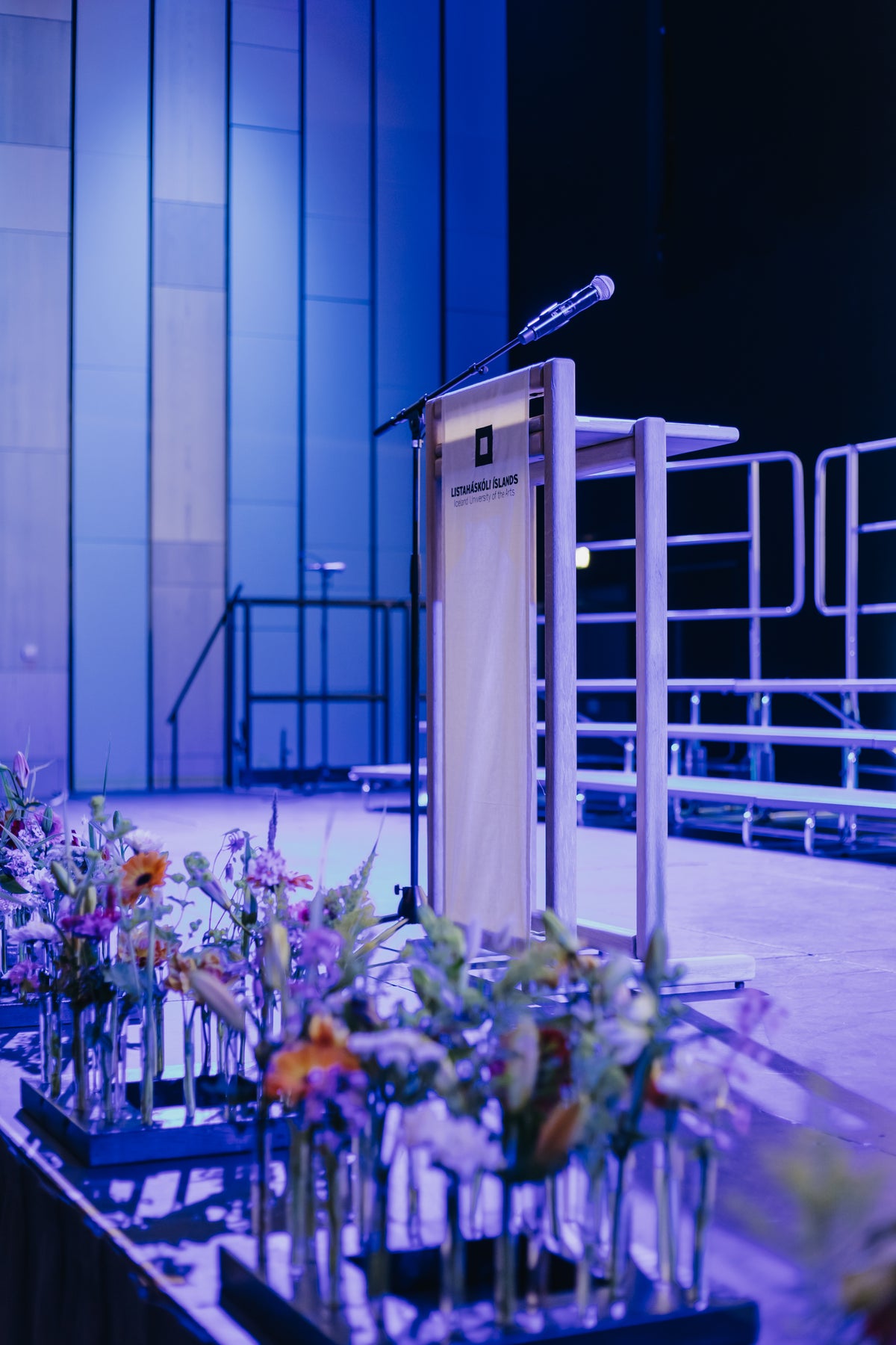 Dynjandi Podium