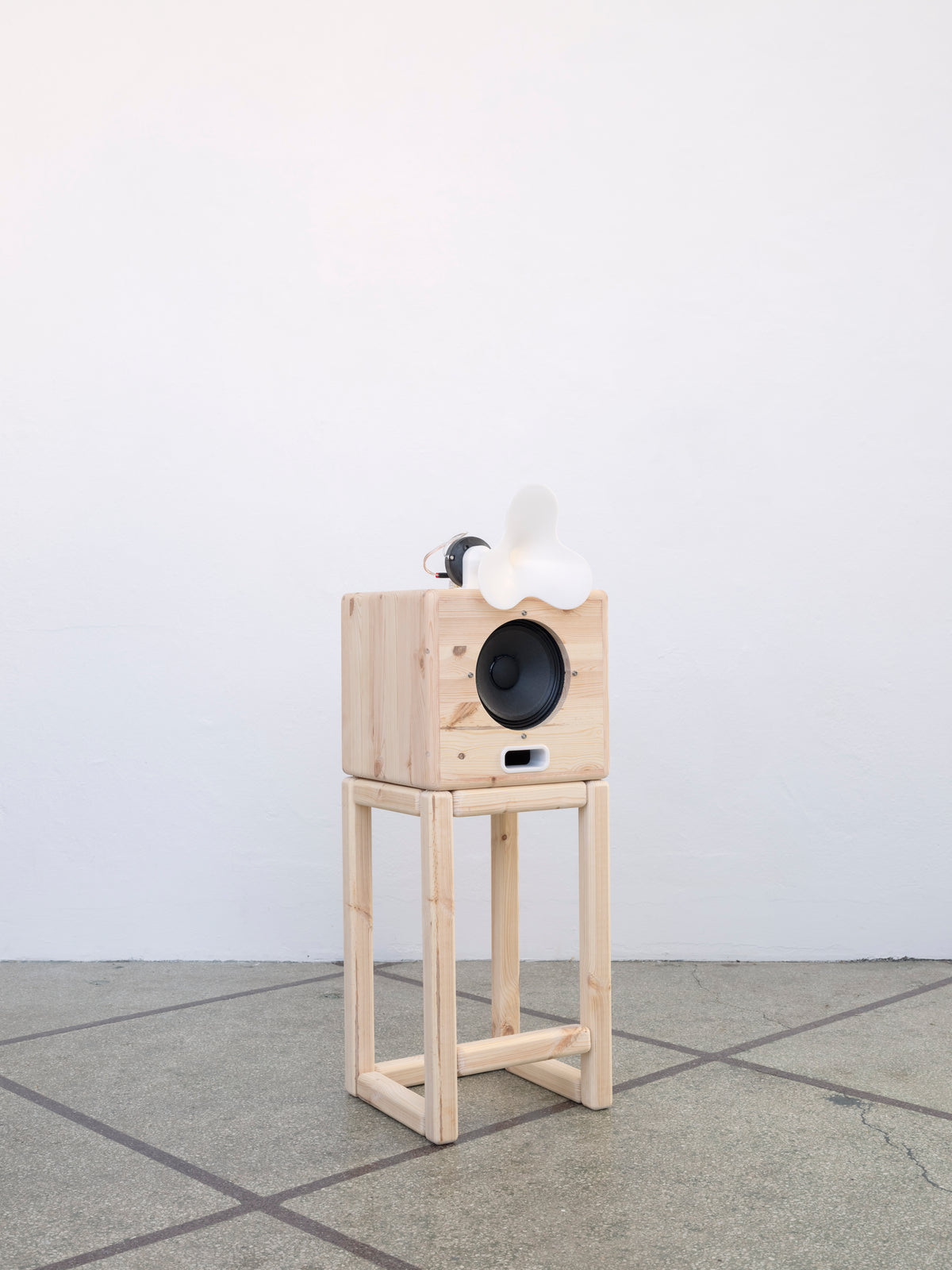 Trifolia Speaker